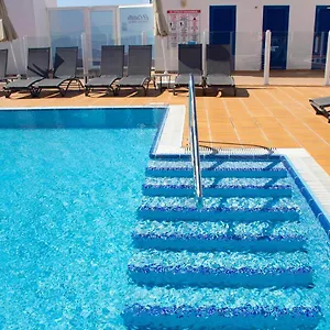 apartamentos-el-cotillo.hotelsfuerteventura.org/